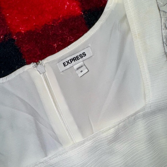 Express Ivory Textured Romper - Picture 3 of 3